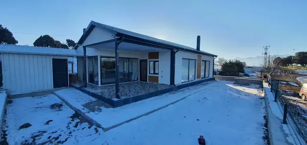 121 m² Prefabrik Ev